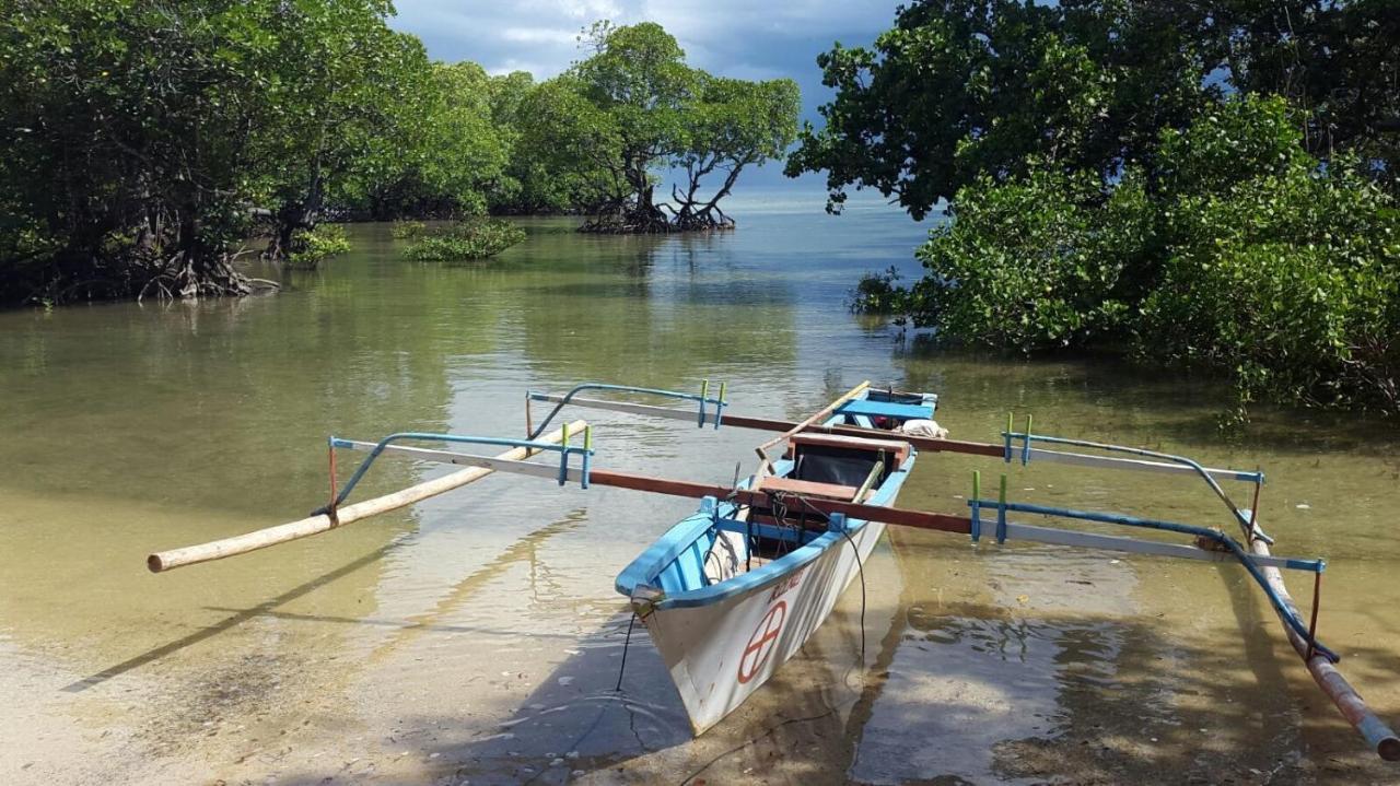 Nomad Divers Bangka Likupang Eksteriør bilde
