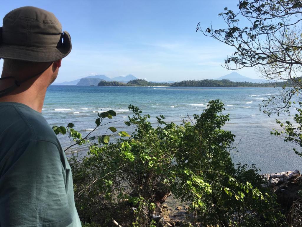 Nomad Divers Bangka Likupang Eksteriør bilde